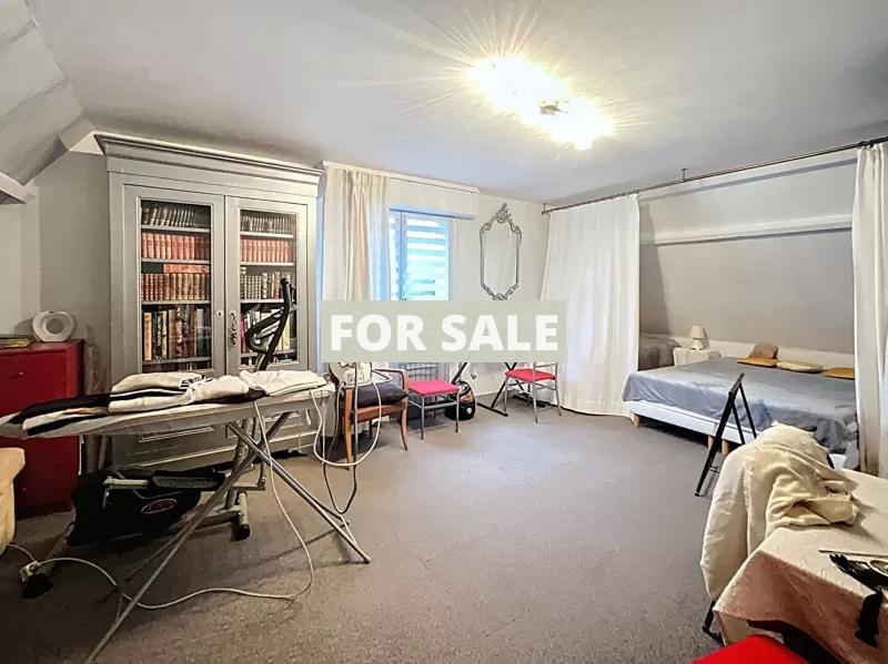 Detached Coastal House with Landscaped Garden