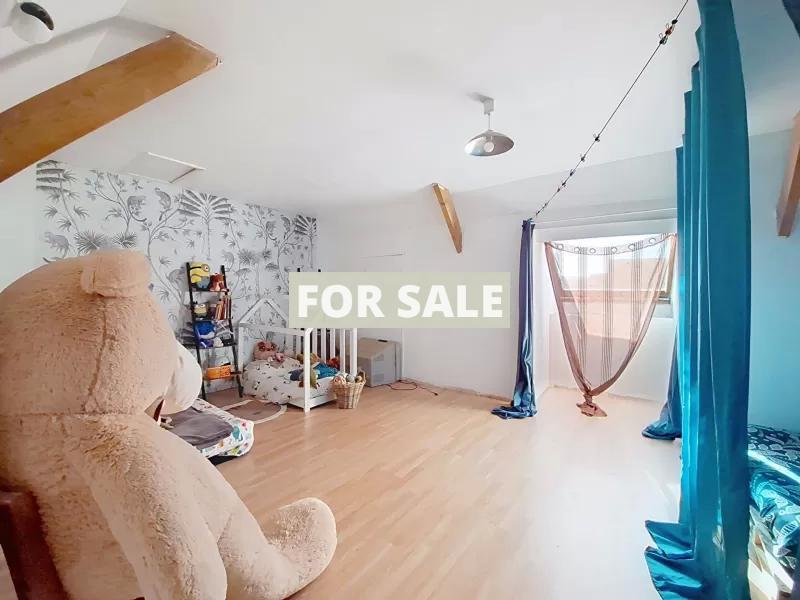 Detached Country House with Outbuildings