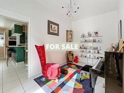 Beautiful House with Swimming Pool