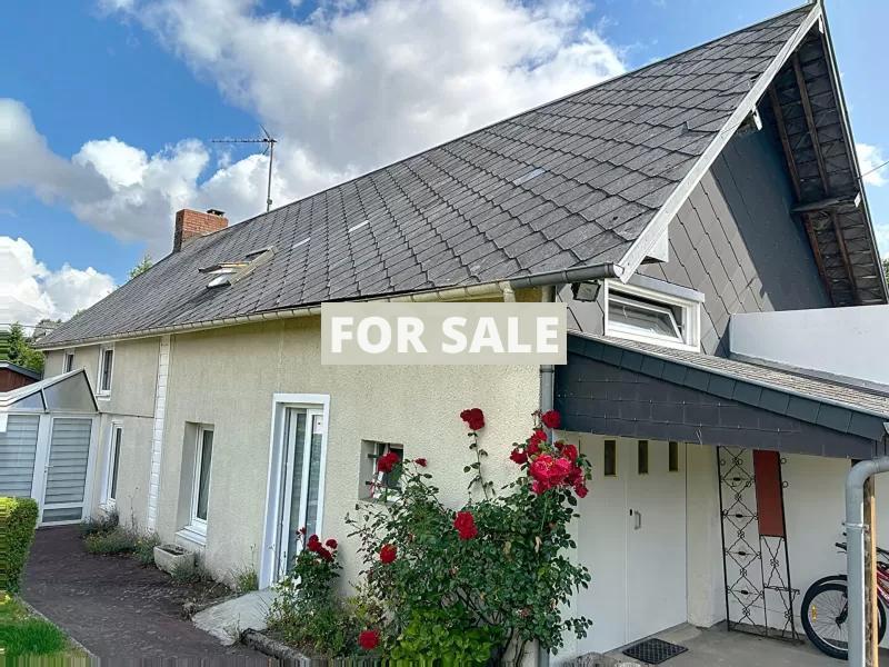 Beautiful Detached House in Lovely Garden Environment