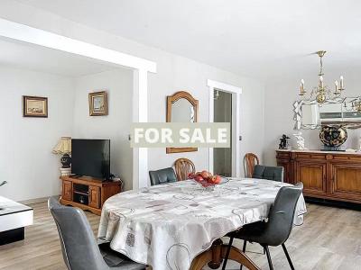 Beautiful Detached House in Lovely Garden Environment