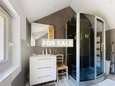 Town House in Fantastic Condition