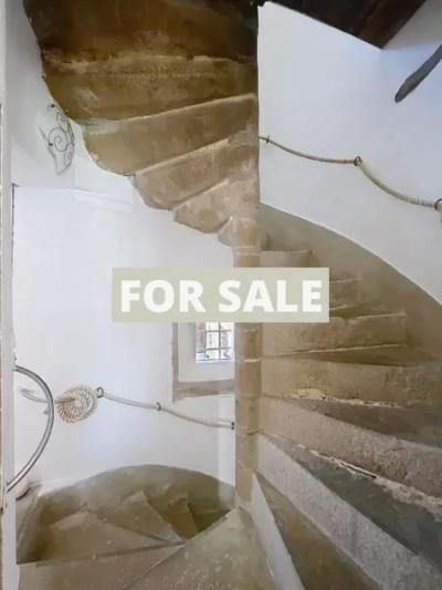 Town House in Fantastic Condition