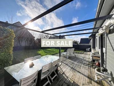 Detached House with Garden by the Coast