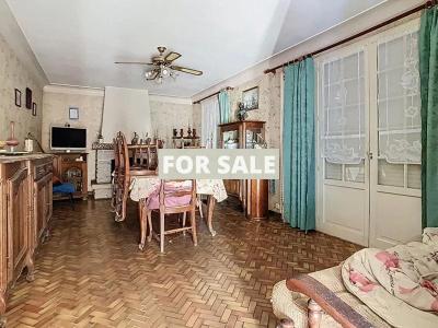 Detached House with Garden by the Coast