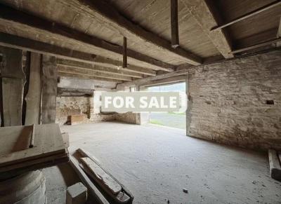 House to Renovate in Coastal Sector