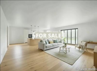 House to Renovate in Coastal Sector