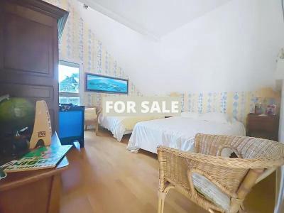 Contemporary Detached House in Coastal Location