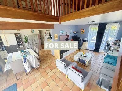 Detached House by the Coast with Landscaped Garden