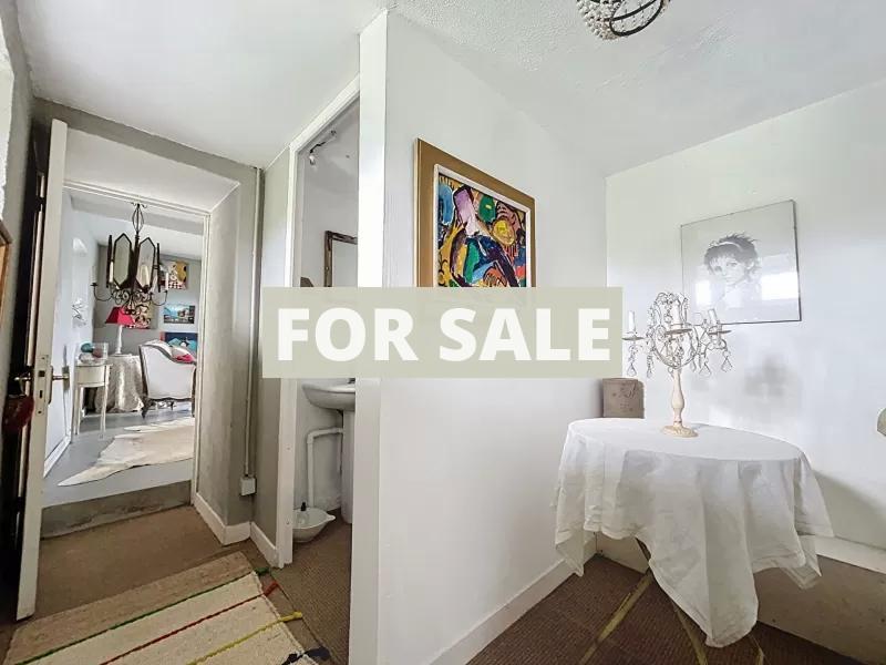 Large Detached House with Lovely Garden
