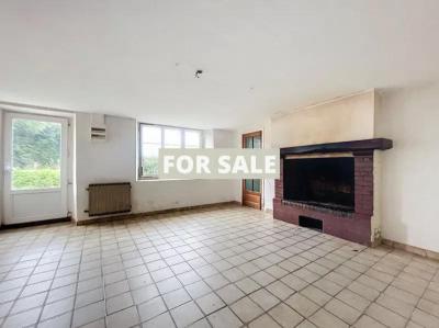 Detached House with Outbuilding