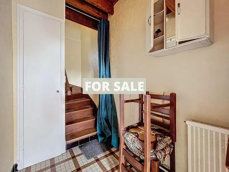 Detached House with Outbuilding by the Coast