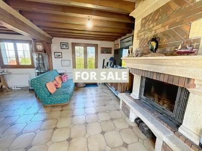 Detached House with Garden and Open Views