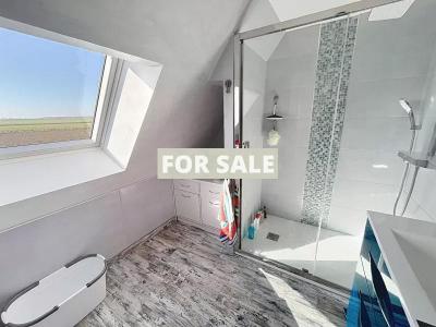 Detached House with Garden and Open Views