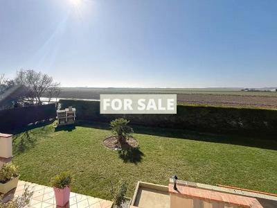Detached House with Garden and Open Views
