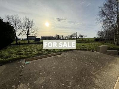 Detached House with Garden by the Coast