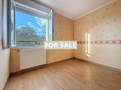 Detached House with Garden by the Coast