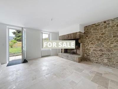 Detached House with Garden