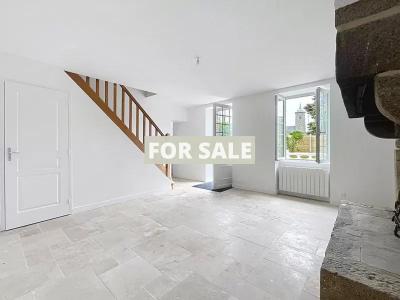 Detached House with Garden