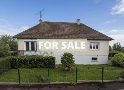 Detached Villa with Swimming Pool by the Coast