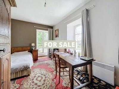 Historic Manor House with Landscaped Gardens