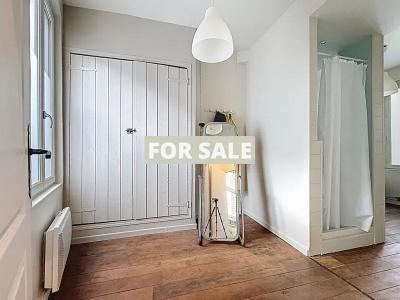 Manor House with Up-Market Interiors