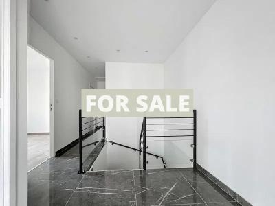 New Build Detached House with Garden