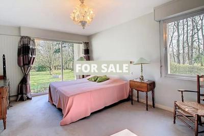 Detached Country House with Land