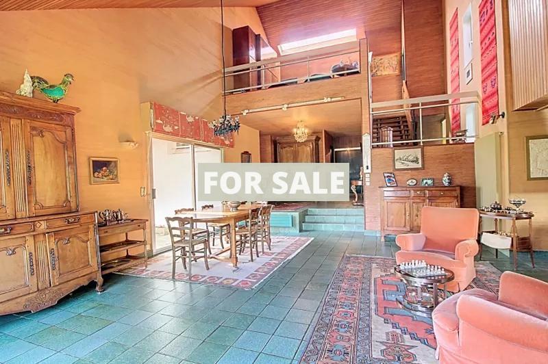 Detached Country House with Land