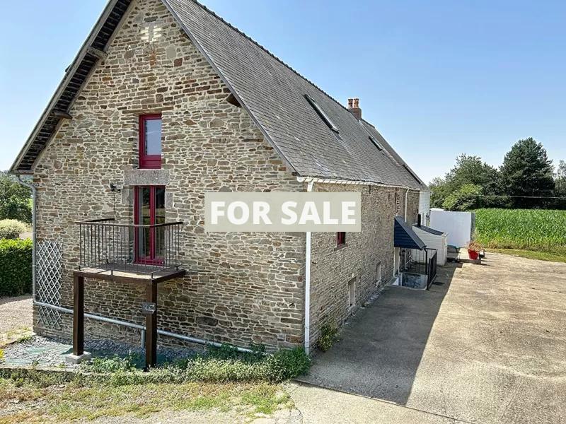 Detached Country House with Guest Gite Cottage