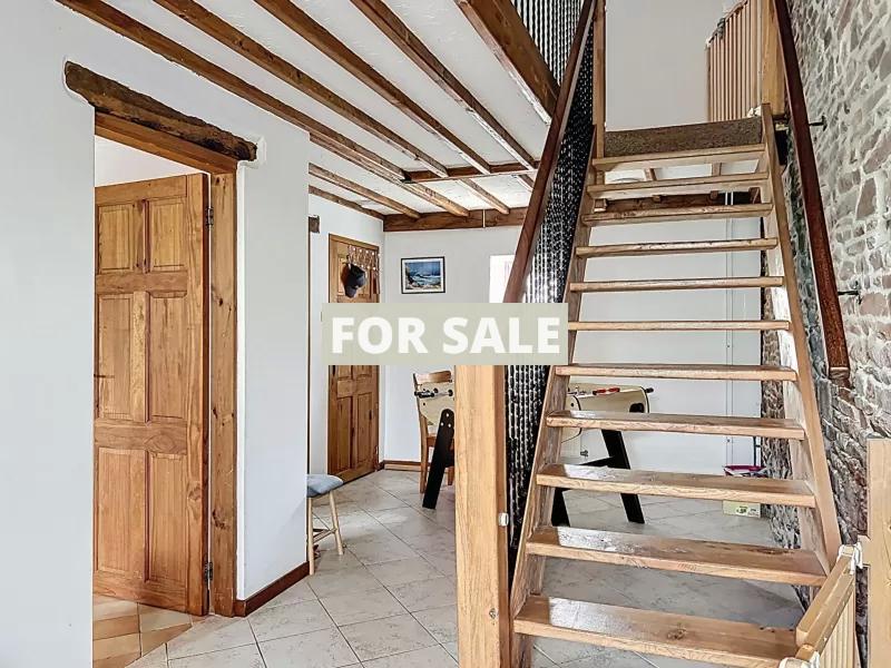 Detached Country House with Guest Gite Cottage