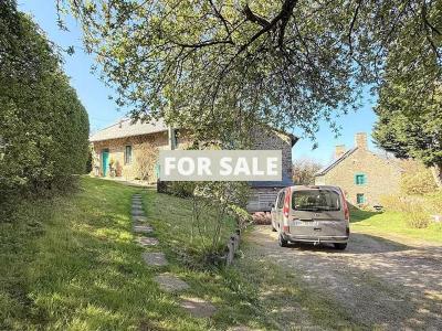Detached House with Landscaped Garden