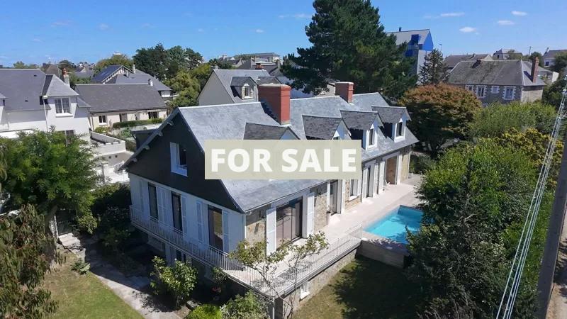 Detached House with Swimming Pool by the Coast