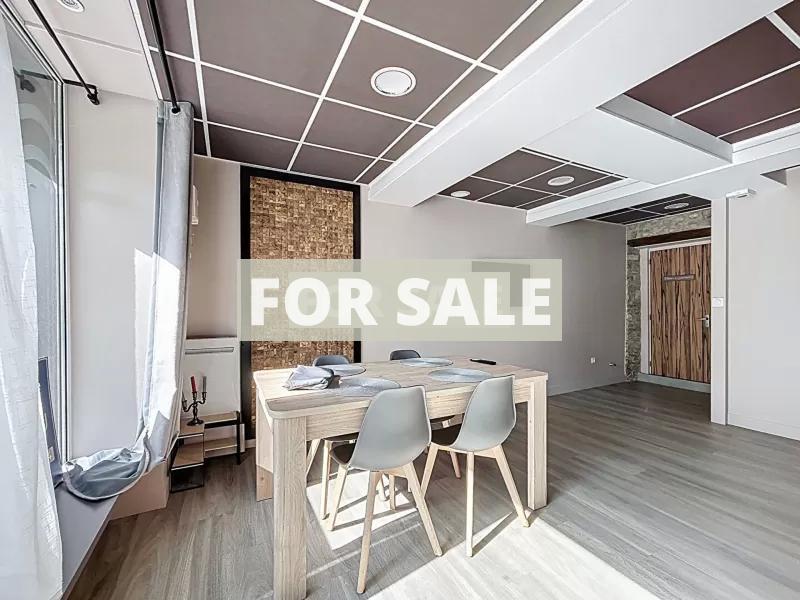 Town House in Coastal Resort Location