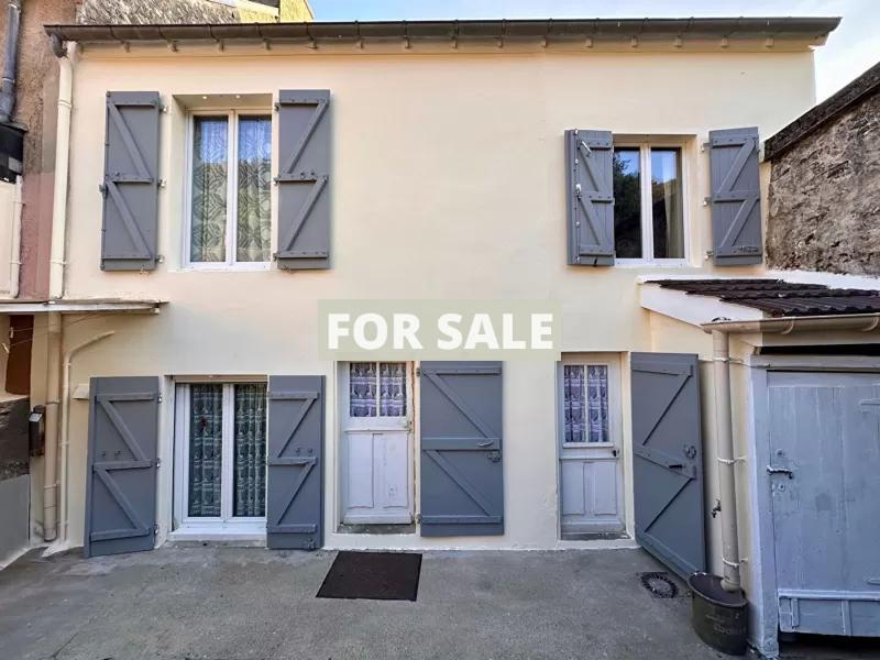 Lovely House with Sea View and Garden