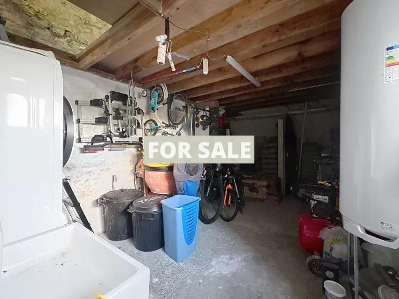 Delightful House with Courtyard Garden