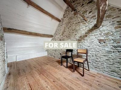 Traditional House with Garden by the Coast