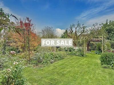 Detached House in a Beautiful Coastal Location