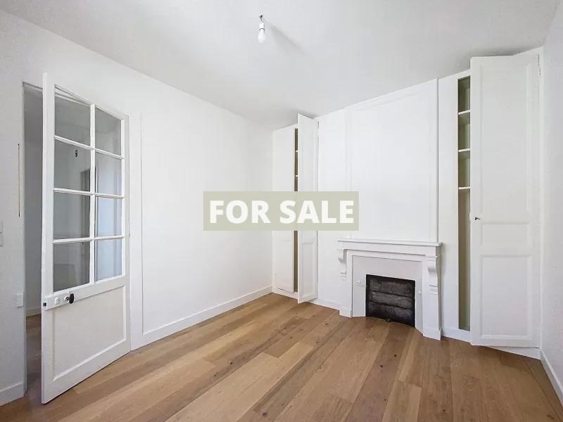 Recently Renovated House with Harbour Views