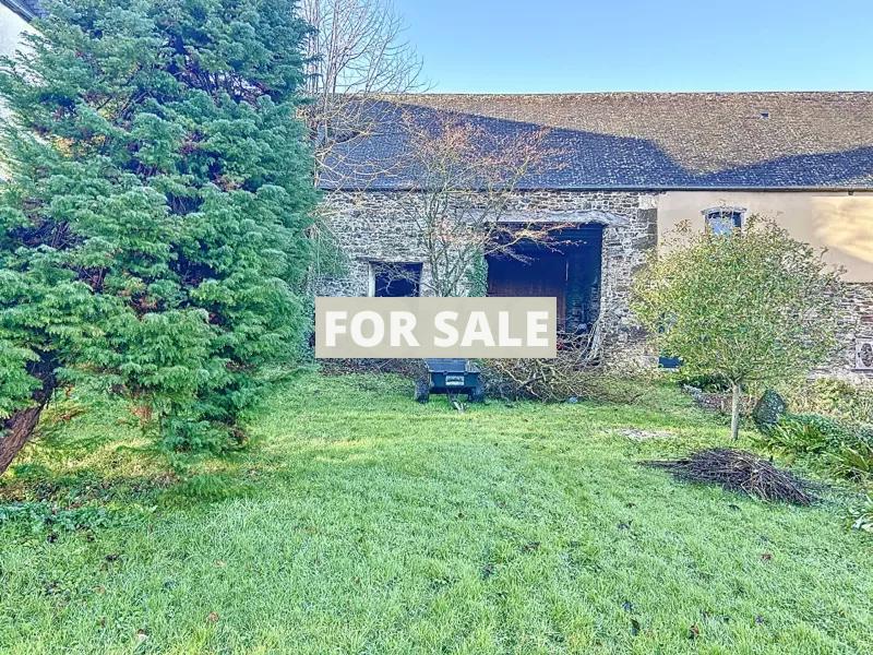 Magnificent House in One Acre with Lake
