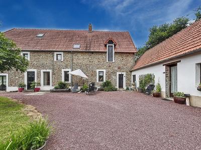 Detached Country House with Outbuilding