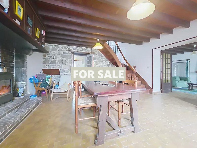 Detached Country House with No Neighbours