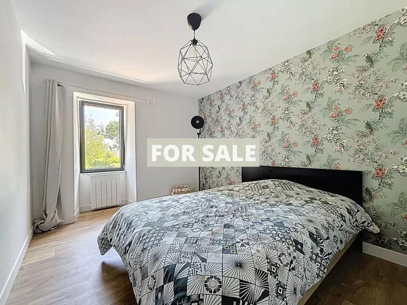 Detached Country House with Large Garden