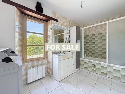 Detached Country House with Large Garden