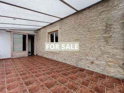 Traditional House with Garden