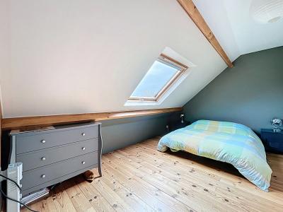 Detached House with Garden by the Coast