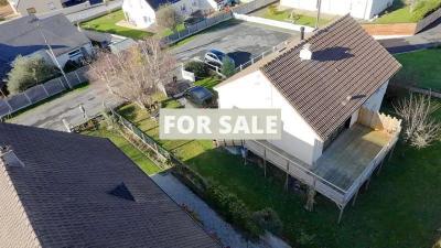 Detached House Nestled in Absolute Tranquility
