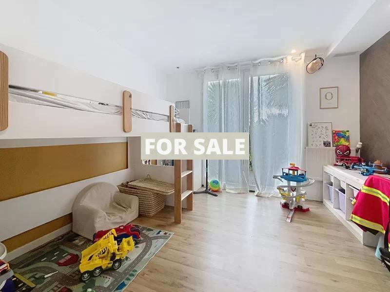 Contemporary Detached House