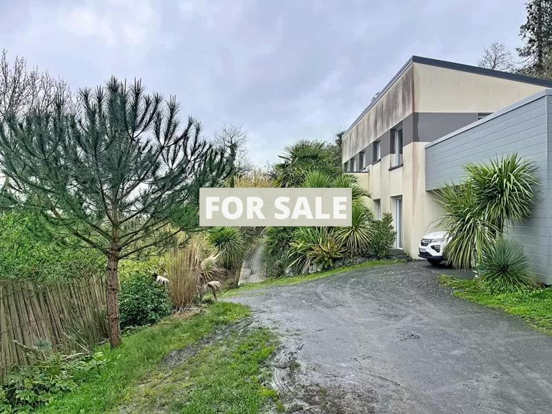 Contemporary Detached House