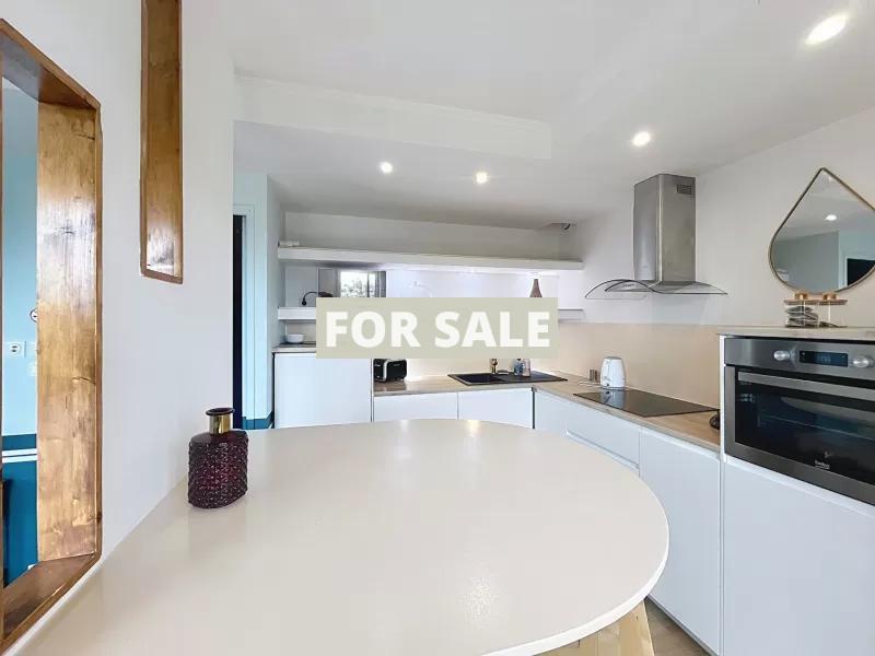 Contemporary Detached House